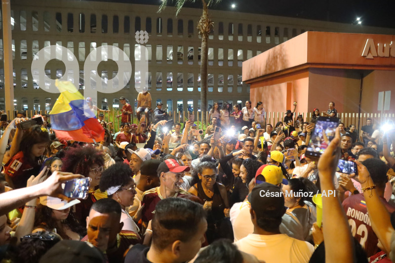 GYE-CONCENTRACION VENEZOLANOS