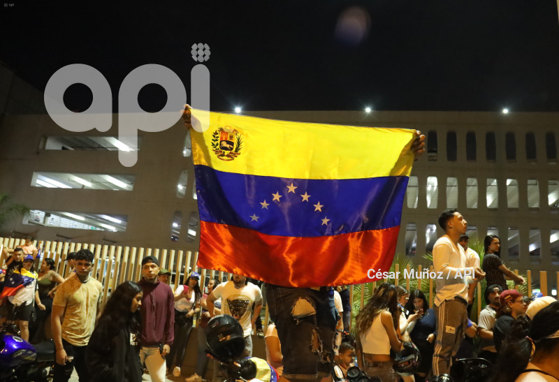 GYE-CONCENTRACION VENEZOLANOS