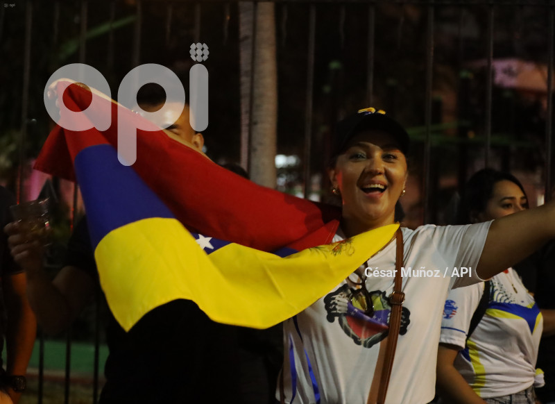 GYE-CONCENTRACION VENEZOLANOS