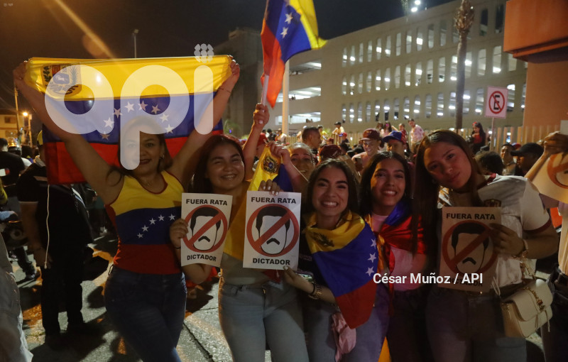 GYE-CONCENTRACION VENEZOLANOS