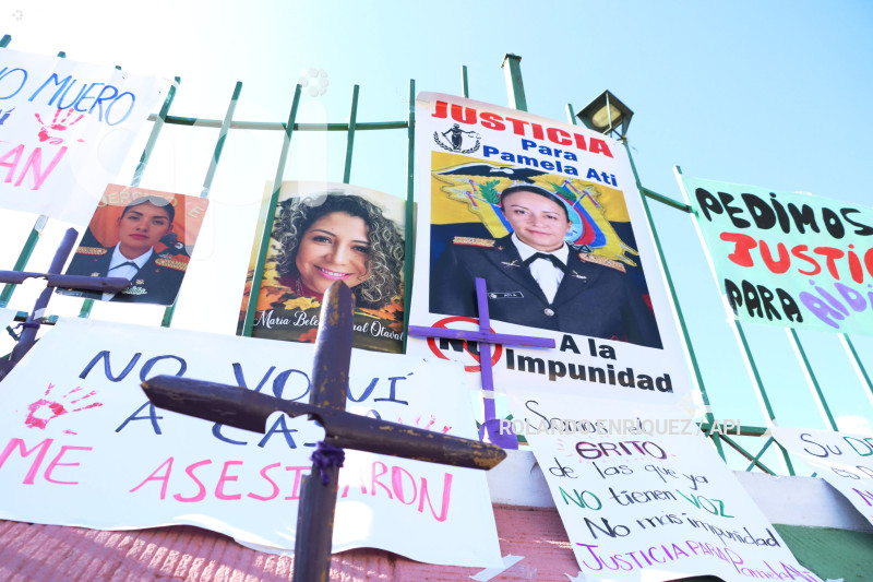 PLANTON-MIN-DEFENSA-PAMELA-ATI