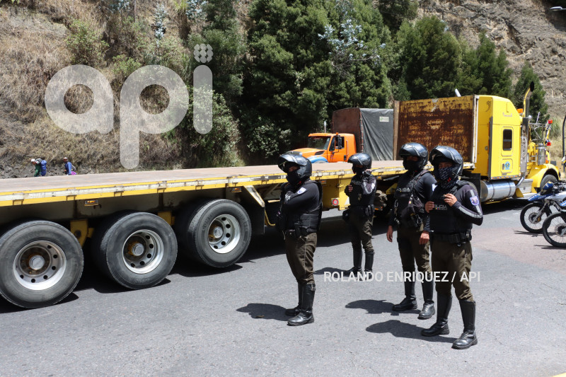 CARAVANA-TRANSPORTISTAS-EXIGEN-SEGURIDAD