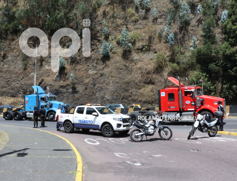 CARAVANA-TRANSPORTISTAS-EXIGEN-SEGURIDAD