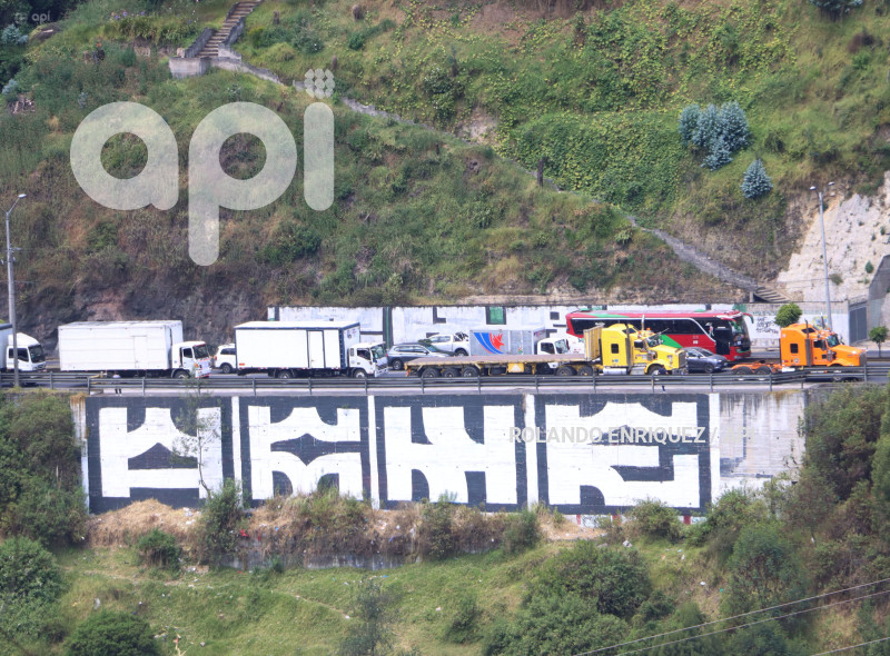 CARAVANA-TRANSPORTISTAS-EXIGEN-SEGURIDAD
