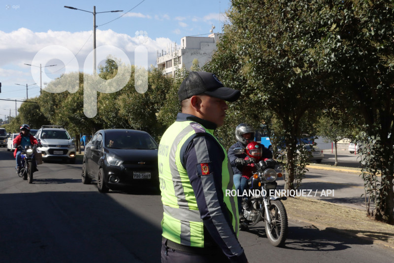 OPERATIVOS-TRANSITO-QUITO