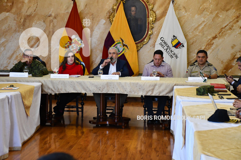 CUENCA-REUNION-MESA DE SEGURIDAD
