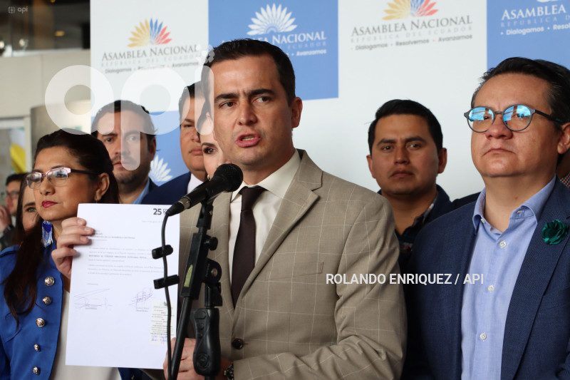 CONSTRUYE-MULTAS-TRANSITO-QUITO