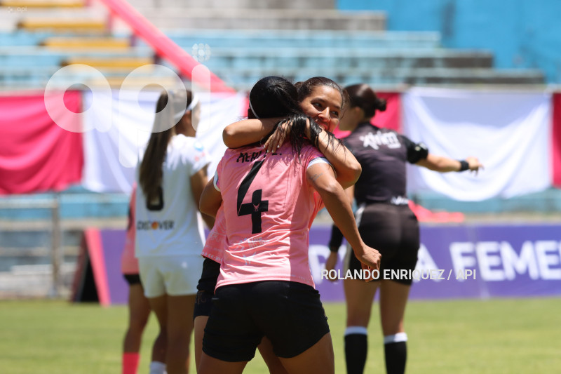 FBL-SUPERLIGA-FEMENINA-NANAS-LDU-QUITO