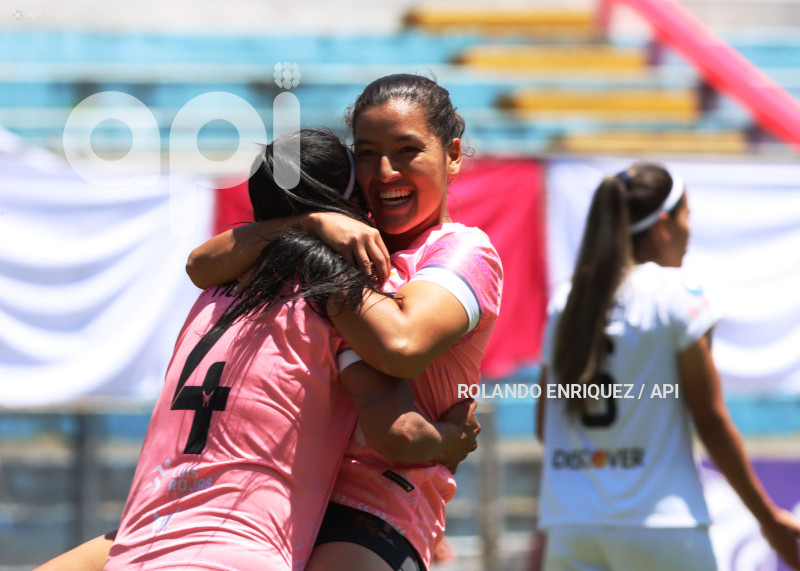 FBL-SUPERLIGA-FEMENINA-NANAS-LDU-QUITO