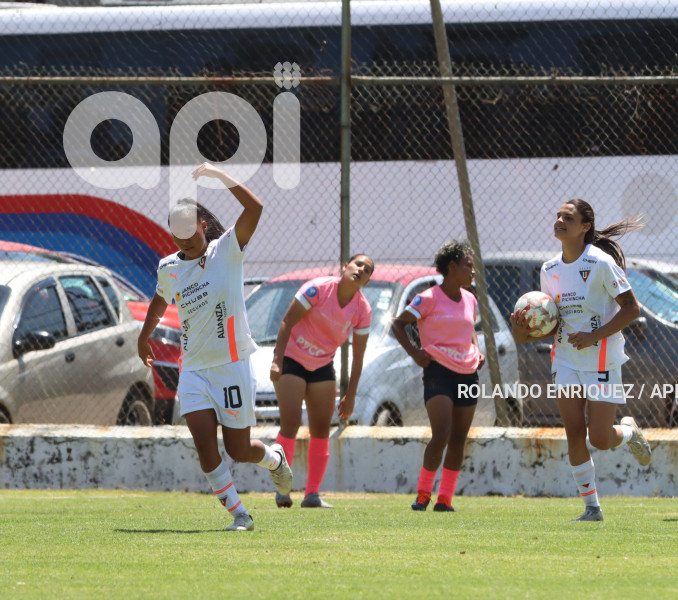 FBL-SUPERLIGA-FEMENINA-NANAS-LDU-QUITO