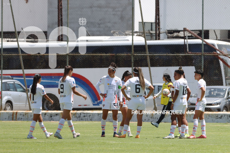 FBL-SUPERLIGA-FEMENINA-NANAS-LDU-QUITO