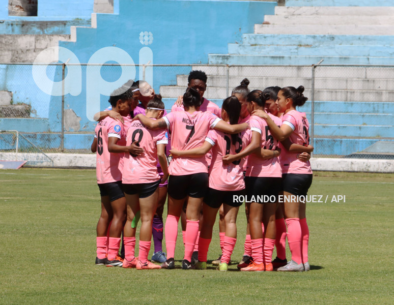 FBL-SUPERLIGA-FEMENINA-NANAS-LDU-QUITO