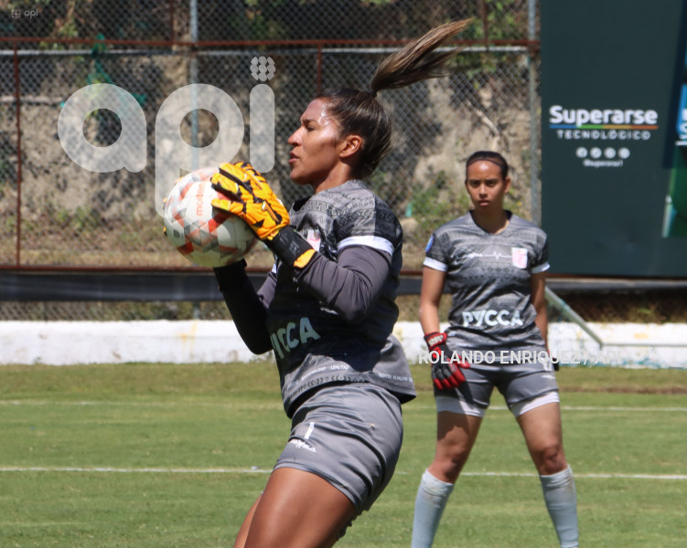 FBL-SUPERLIGA-FEMENINA-NANAS-LDU-QUITO