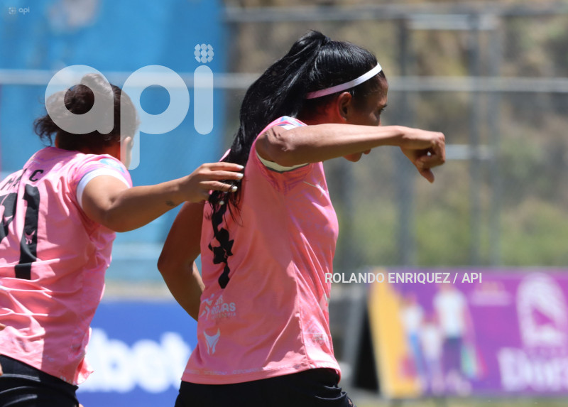 FBL-SUPERLIGA-FEMENINA-NANAS-LDU-QUITO