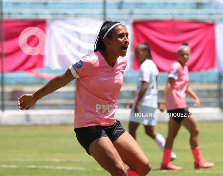 FBL-SUPERLIGA-FEMENINA-NANAS-LDU-QUITO