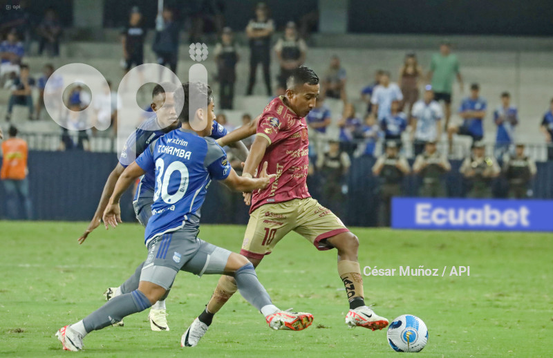 FBL-LIGAPRO-EMELEC-CUENCA
