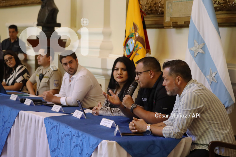 GYE-GOBERNADOR-VENEZOLANOS