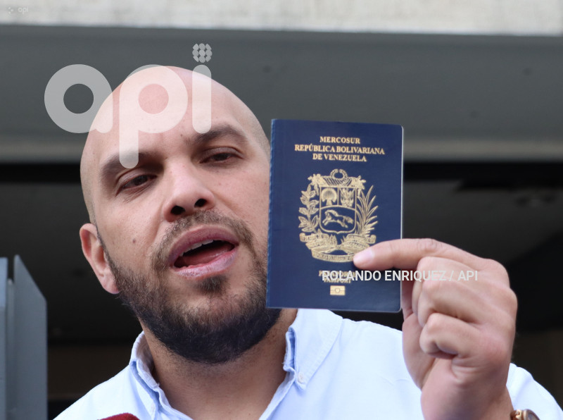 DENUNCIA-VENEZOLANOS-QUITO