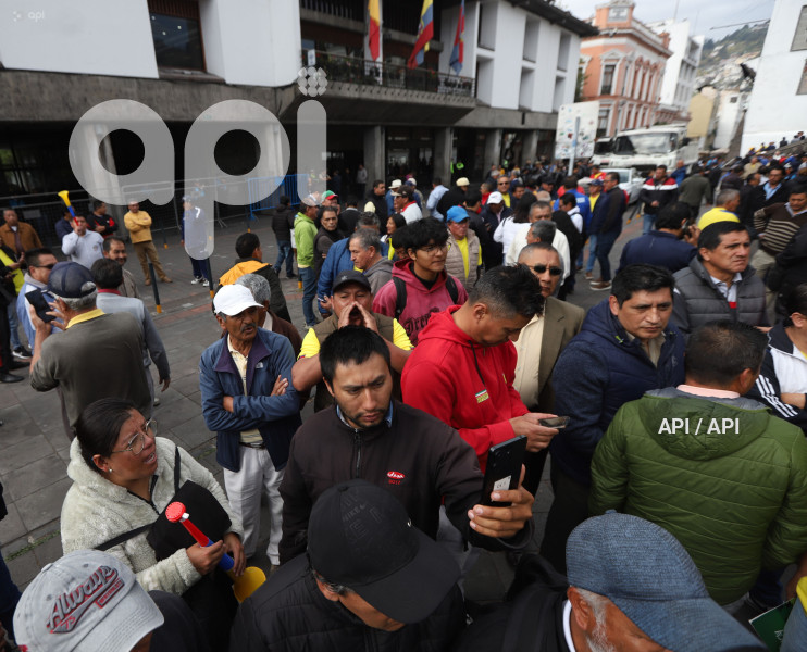 TRANSPORTISTAS-PLAZA-GRANDE