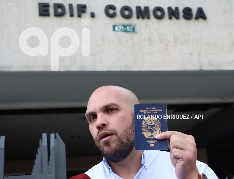 DENUNCIA-VENEZOLANOS-QUITO