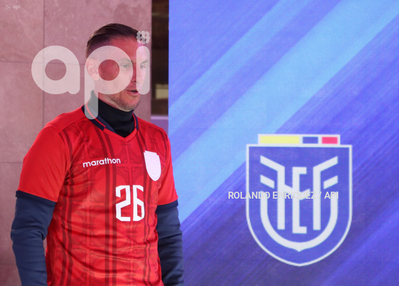 TECNICO-SELECCION-ECUADOR-SEBASTIAN-BECCACECE