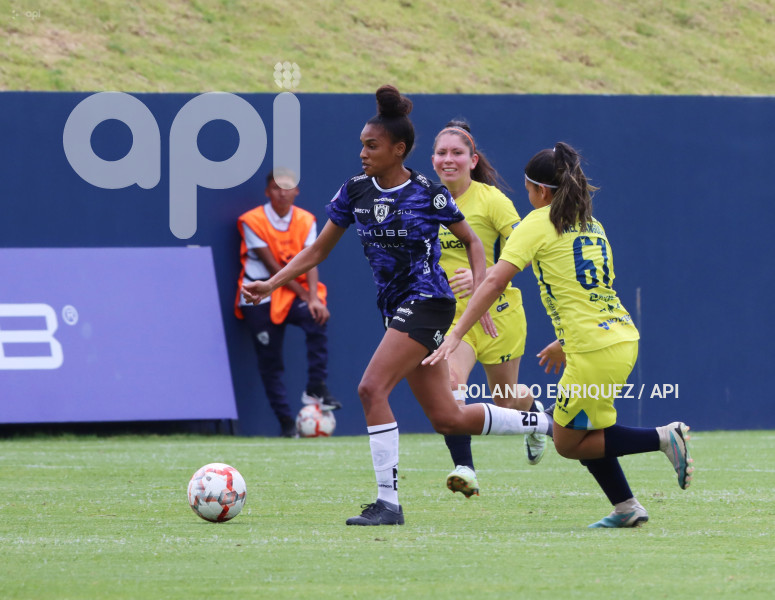 FBL-SUPERLIGA-FEMENINA-DRAGONAS-IDV-ESPUCE