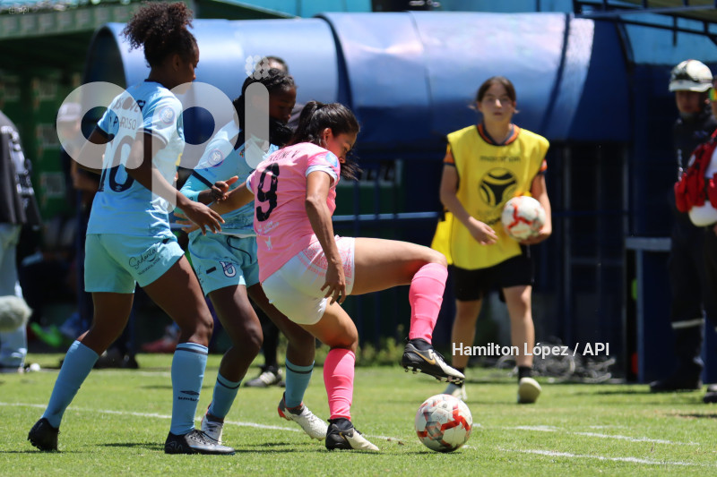 FBL-SUPERLIGA-FEMENINA-ECUABET-CATÓLICA-ÑAÑAS