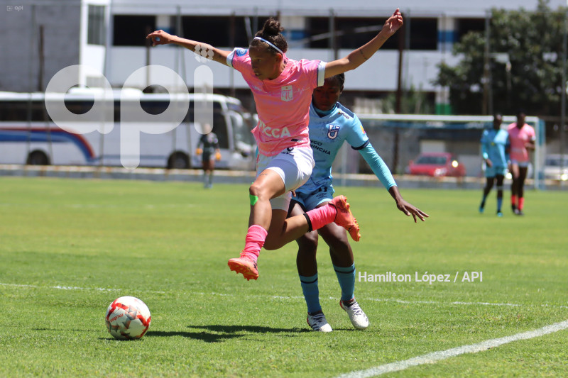 FBL-SUPERLIGA-FEMENINA-ECUABET-CATÓLICA-ÑAÑAS