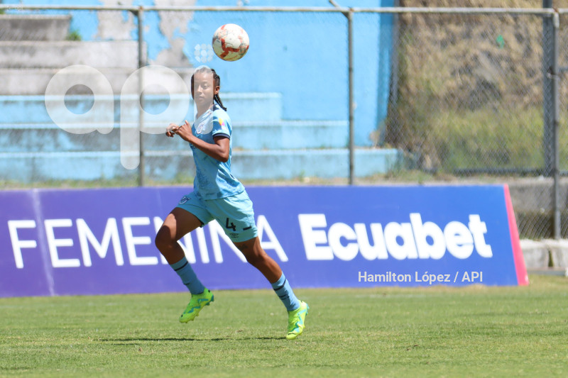 FBL-SUPERLIGA-FEMENINA-ECUABET-CATÓLICA-ÑAÑAS