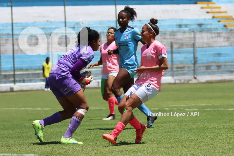 FBL-SUPERLIGA-FEMENINA-ECUABET-CATÓLICA-ÑAÑAS