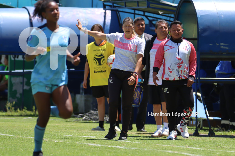 FBL-SUPERLIGA-FEMENINA-ECUABET-CATÓLICA-ÑAÑAS