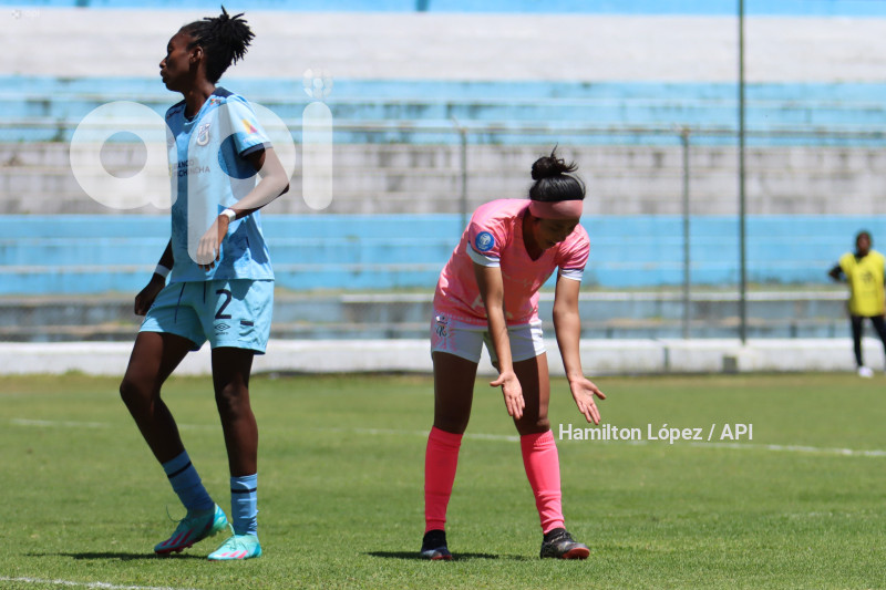 FBL-SUPERLIGA-FEMENINA-ECUABET-CATÓLICA-ÑAÑAS