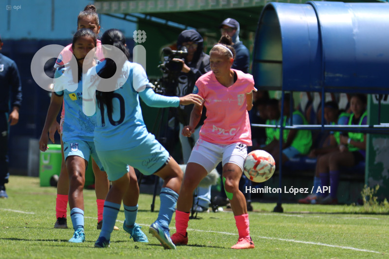 FBL-SUPERLIGA-FEMENINA-ECUABET-CATÓLICA-ÑAÑAS