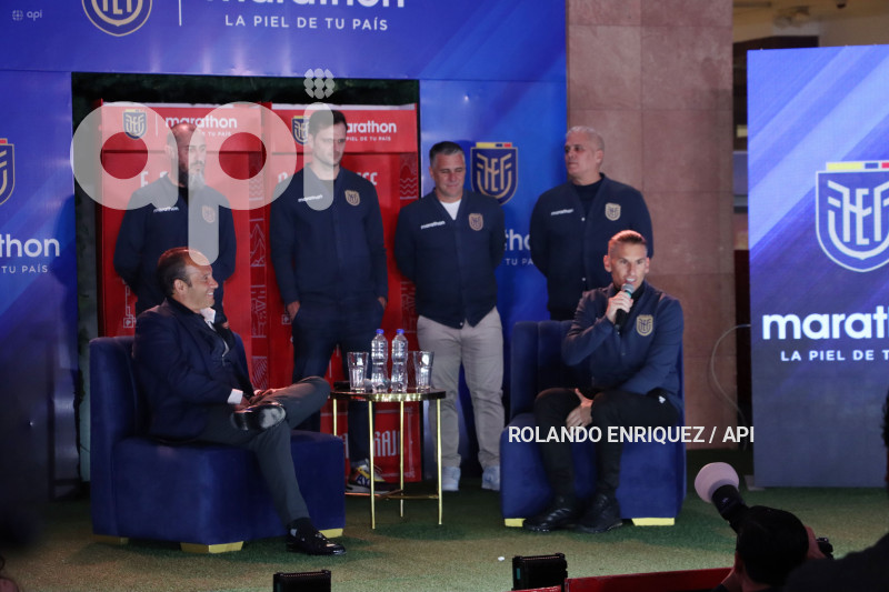 TECNICO-SELECCION-ECUADOR-SEBASTIAN-BECCACECE