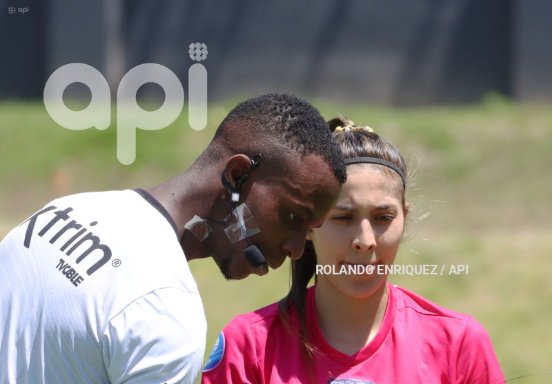 FBL-SUPERLIGA-FEMENINA-DRAGONAS-IDV-ESPUCE