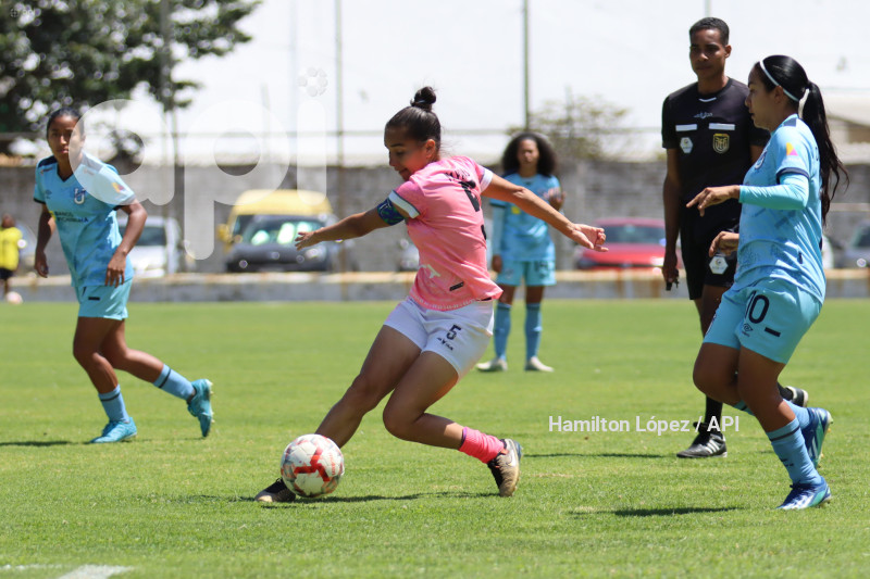 FBL-SUPERLIGA-FEMENINA-ECUABET-CATÓLICA-ÑAÑAS