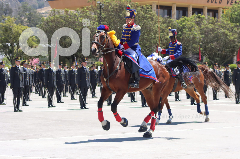 UIO-CEREMONIA-MILITAR-ASCENSOS