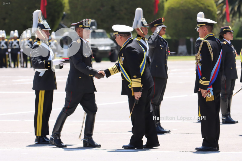 UIO-CEREMONIA-MILITAR-ASCENSOS