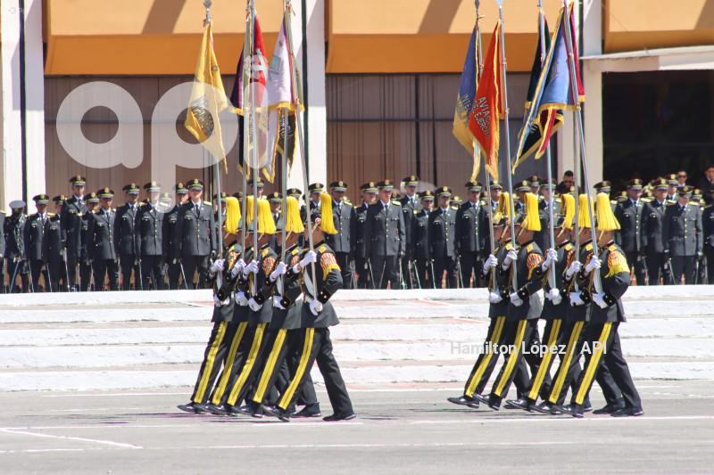 UIO-CEREMONIA-MILITAR-ASCENSOS