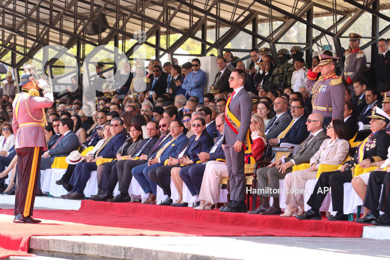 UIO-CEREMONIA-MILITAR-ASCENSOS