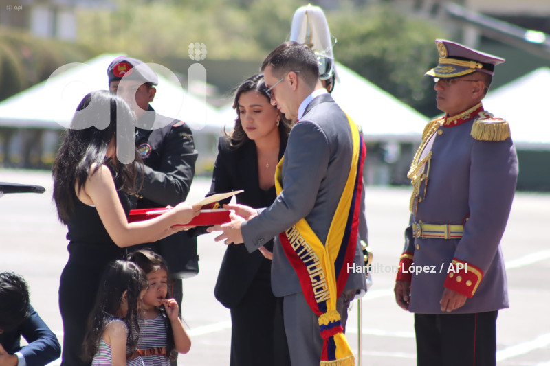 UIO-CEREMONIA-MILITAR-ASCENSOS