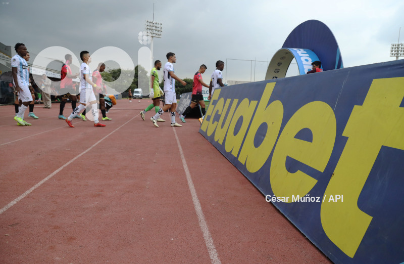 FBL-SERIE B-GUAYAQUIL-CUNIBURO