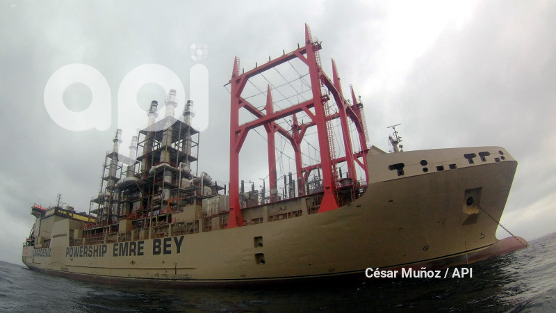 GYE-BARCAZA KARPOWERSHIP 1