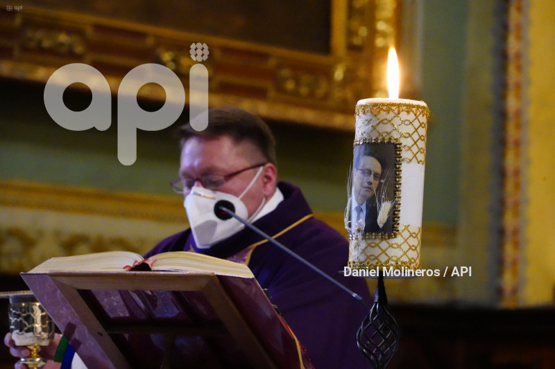 HOMENAJE FERNANDO VILLAVICENCIO
