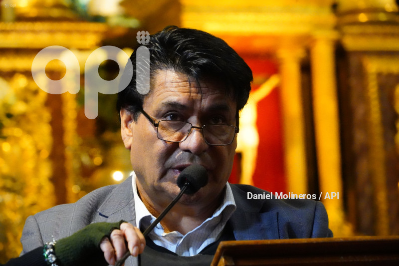 HOMENAJE FERNANDO VILLAVICENCIO