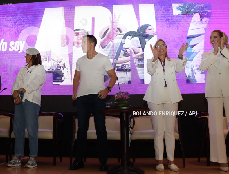 CANDIDATOS-ADN7-NOBOA