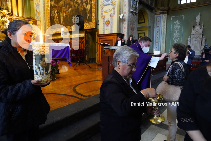 HOMENAJE FERNANDO VILLAVICENCIO