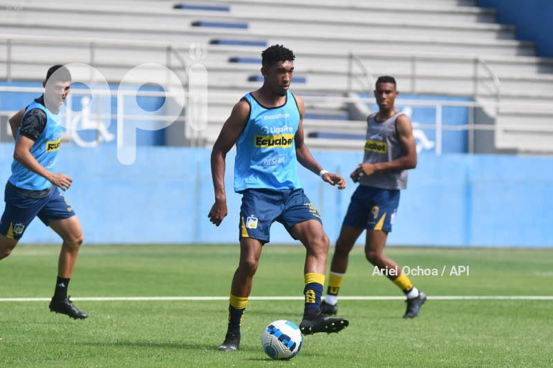 FBL-LIGAPRO-DELFIN-IMBABURA