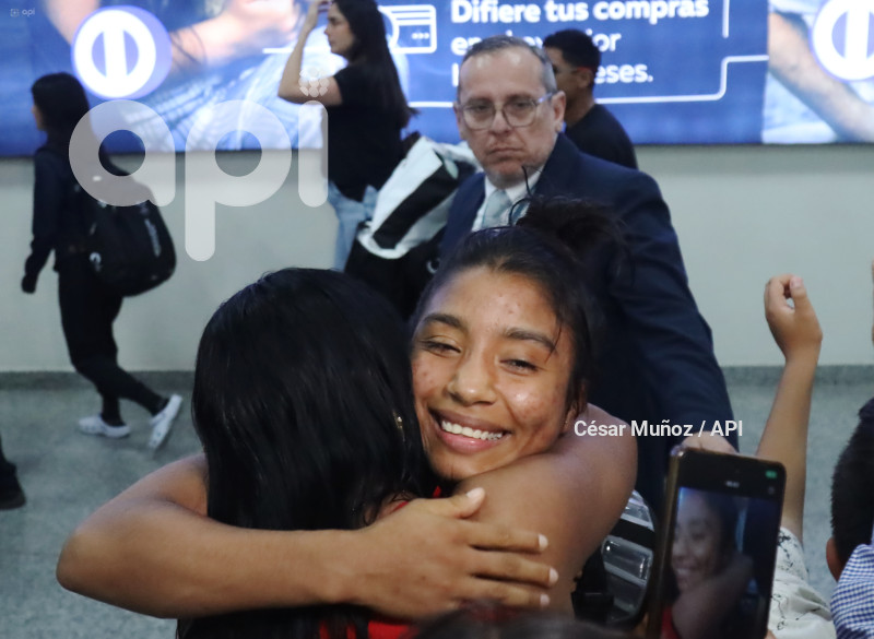 GYE-LLEGADA LUCIA YEPEZ