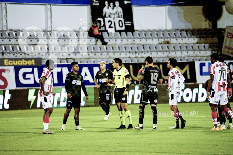 FBL LIGA PRO ECUABET TECNICO AUCAS
